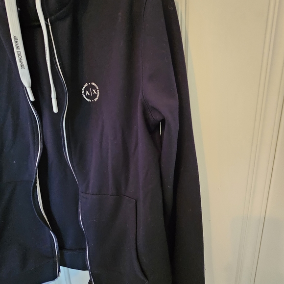 Used Medium Men's Black Armani Exchange Zip-Up Hoodie - Picture 6 of 14